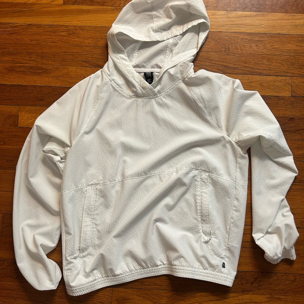 Mountain Hardwear White Hooded Sun Jacket